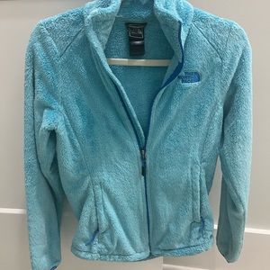 Blue fleece woman’s north face